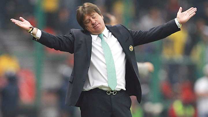 Mexico moves to fourth coach in six weeks, fires Victor Manuel Vucetich