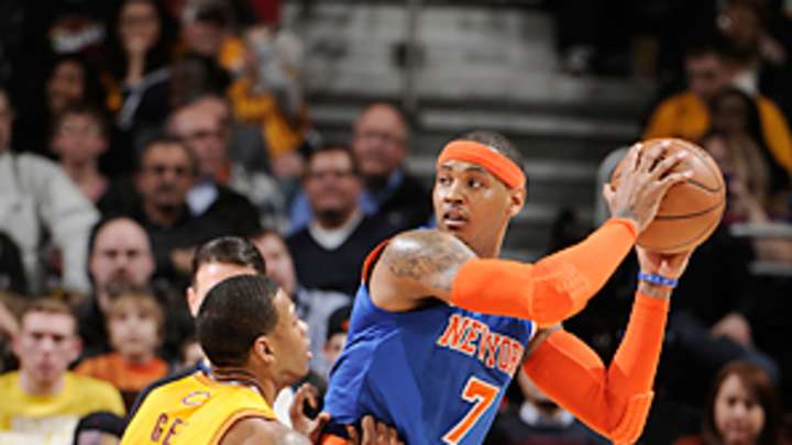 Knicks lose Anthony to knee injury vs. Cavaliers