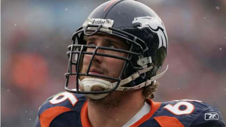 Former Broncos center Tom Nalen admits trying to intentionally injure player Former Broncos center Tom Nalen admits trying to intentionally injure player