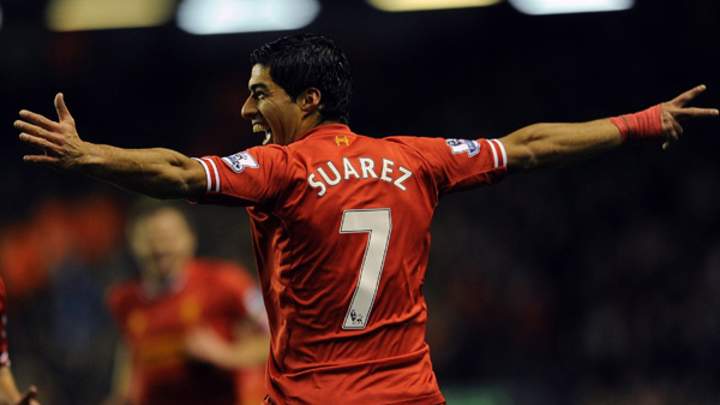 Luis Suarez turns in highlight-reel, 4-goal showing vs. Norwich City