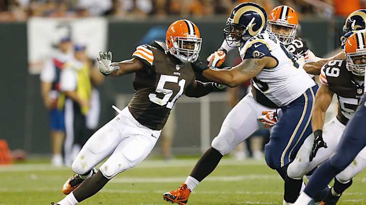 Cleveland Browns' Barkevious Mingo to have more tests on bruised lung