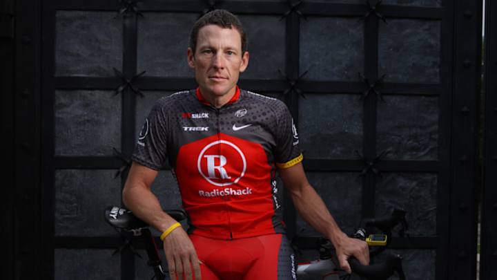 Lance Armstrong asks court to dismiss SCA Promotions lawsuit Lance Armstrong asks court to dismiss SCA Promotions lawsuit