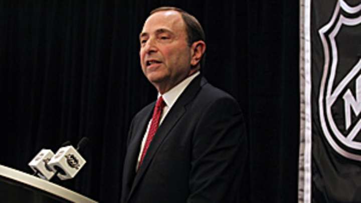 NHL lockout ends, training camps set to open Sunday