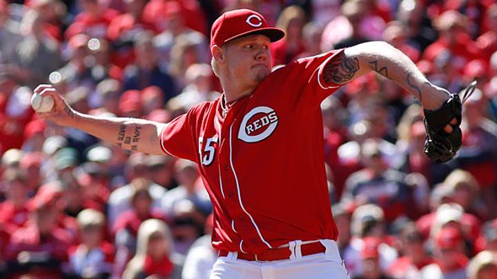 Mat Latos avoids arbitration with Reds Mat Latos avoids arbitration with Reds