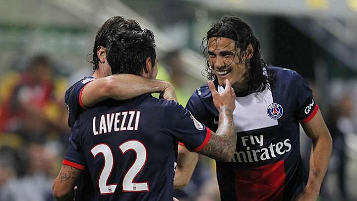 Edinson Cavani, Ezequiel Lavezzi lead PSG over Nantes