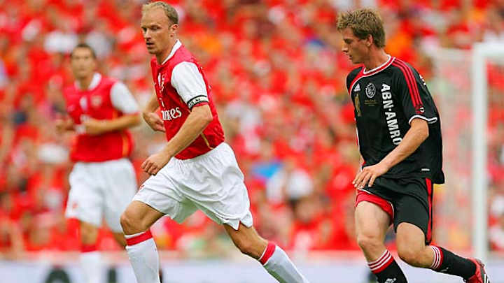 Arsenal to honor Dennis Bergkamp with statue Arsenal to honor Dennis Bergkamp with statue