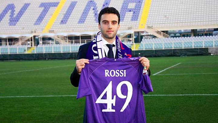 Italy forward Giuseppe Rossi begins training at Fiorentina