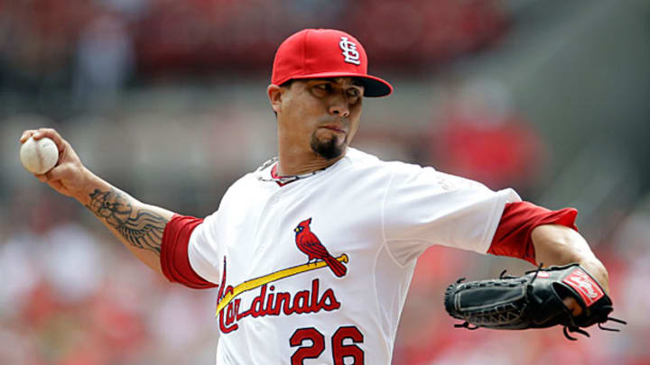 Lohse agrees to terms with Brewers, ending long national nightmare