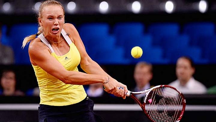 Caroline Wozniacki loses in first round in Stuttgart Caroline Wozniacki loses in first round in Stuttgart