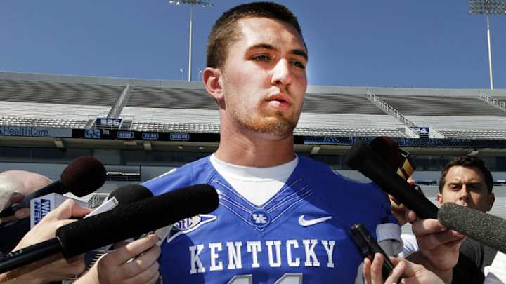 Kentucky changing QBs, to start sophomore Maxwell Smith