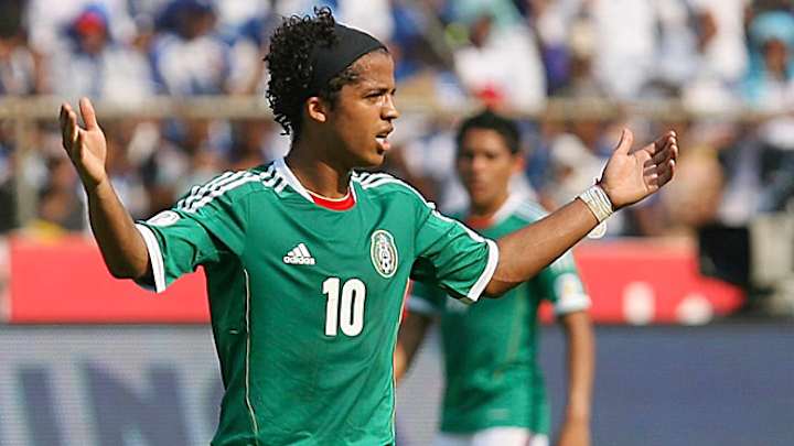 Giovani dos Santos signs with newly-promoted Villarreal