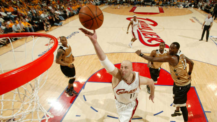 Cavaliers to honor Zydrunas Ilgauskas with jersey retirement Cavaliers to honor Zydrunas Ilgauskas with jersey retirement