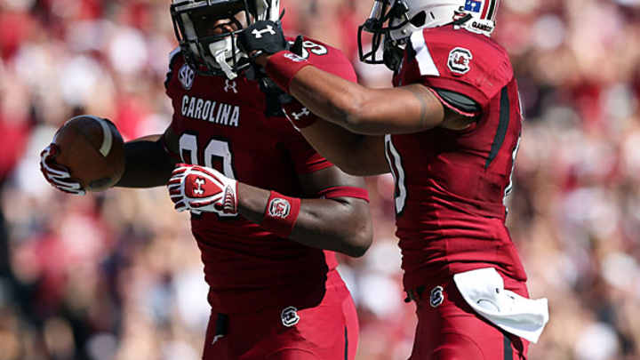 South Carolina, UNC to open 2015 season in Charlotte