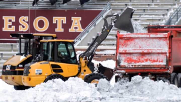 Vikings reach deal to use TCF Bank Stadium during construction