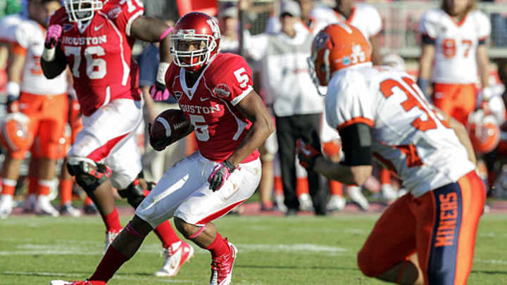 Report: Former Houston RB Charles Sims transferring to West Virginia Report: Former Houston RB Charles Sims transferring to West Virginia