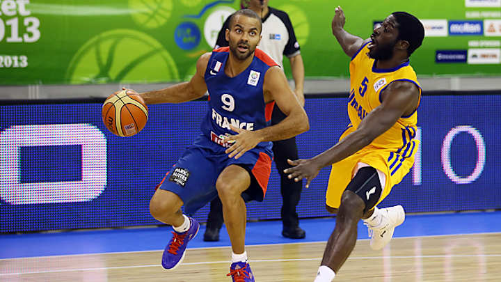 Tony Parker leads France to second round at Euros