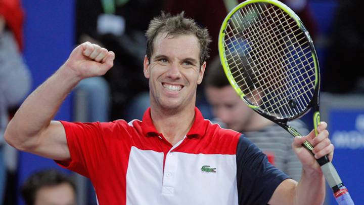Gasquet, Paire win for all-French final in Paris