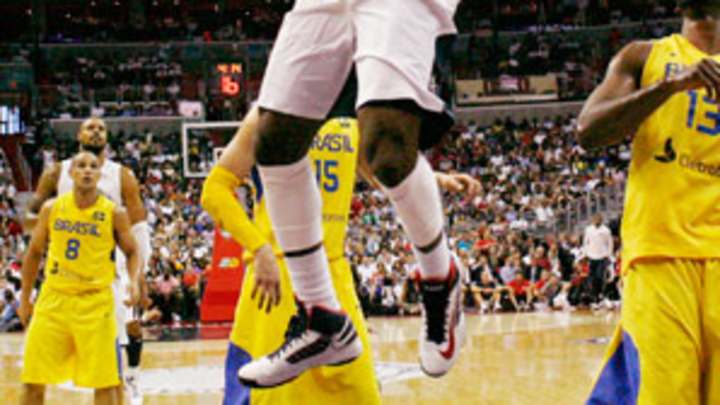 LeBron wins men's USA Basketball award for 2012