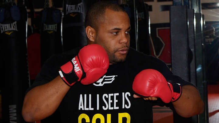 With Velasquez's help, Daniel Cormier is ready to get in the octagon