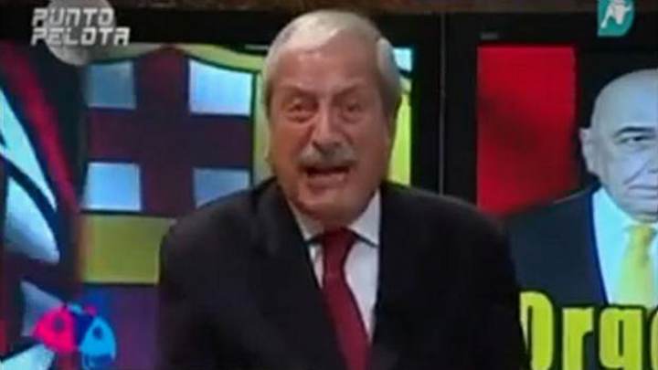 Tiziano Crudeli's Reactions During A.C. Milan's Win Over Barcelona Are Absolute Gold