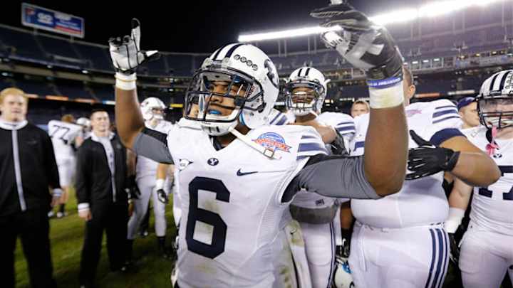 BYU agrees to three-game series with USC, Poinsettia Bowl deal BYU agrees to three-game series with USC, Poinsettia Bowl deal