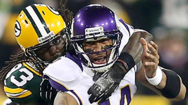 Webb's surprise turn under center limits Vikes in loss to Packers