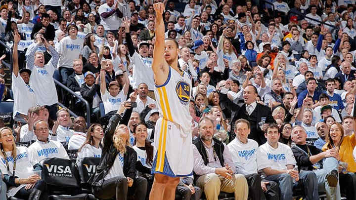 Three-Pointers: Warriors take offense to another level to beat Nuggets