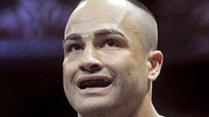 Eddie Alvarez, Bellator sue each other over contract dispute Eddie Alvarez, Bellator sue each other over contract dispute