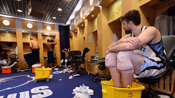 Behind the scenes with the Grizzlies