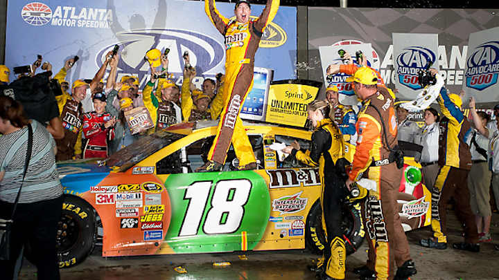 Kyle Busch wins Advocare 500 to improve Sprint Cup standing