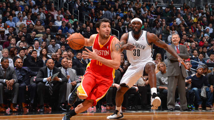 Three-Pointers: Short-handed Rockets dig deep in win over Nets