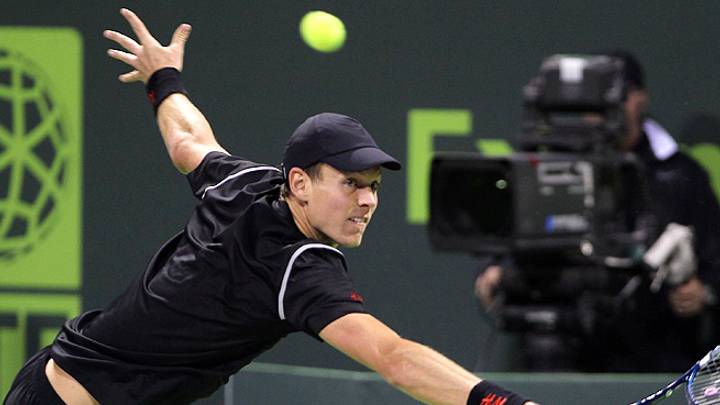 Berdych goes down in his first match of the season