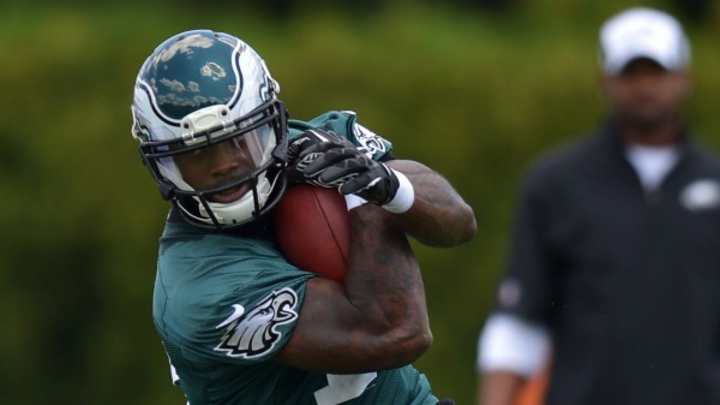 Eagles lose another WR, this time Arrelious Benn to a torn ACL