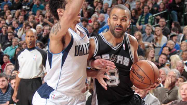 Spurs' Tony Parker apologizes for using controversial 'quenelle' salute in photo