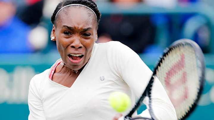 Serena, Venus Williams win at Family Circle Cup