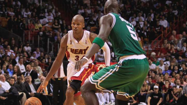 Heat's LeBron James suggests former Celtics look hypocritical for Ray Allen criticism