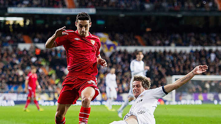 Jesus Navas to join Manchester City from Sevilla