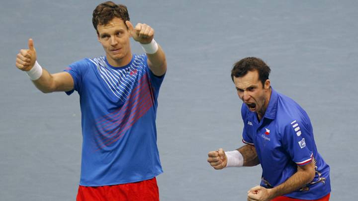 Czech Republic moves to one win away from winning Davis Cup