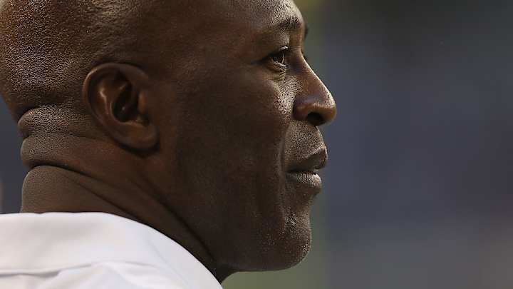 What’s Lovie Smith Doing on Sunday?