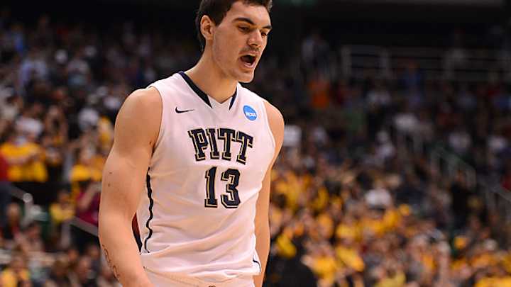 Pitt's Steven Adams to go pro, Trey Zeigler to transfer