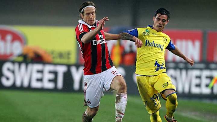 Captain Massimo Ambrosini leaving AC Milan after 18 seasons