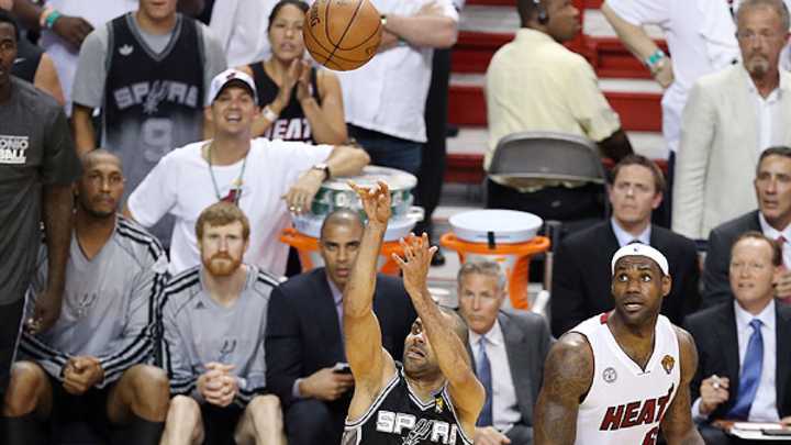 Celebs, athletes react to Tony Parker's game-sealing basket in Game 1 of Finals