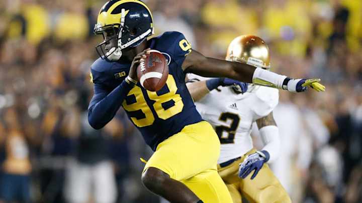 In dying days of rivalry, Michigan and Notre Dame put on a show