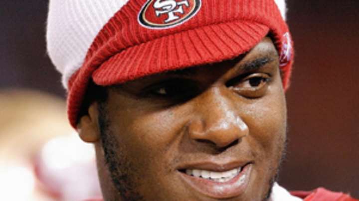 Ex-NFL player Kwame Harris hopes outing helps gay athletes