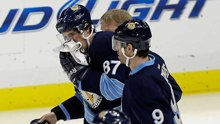 Sidney Crosby out indefinitely with a broken jaw