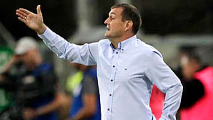 Serbian league leaders fire coach after 3 straight wins