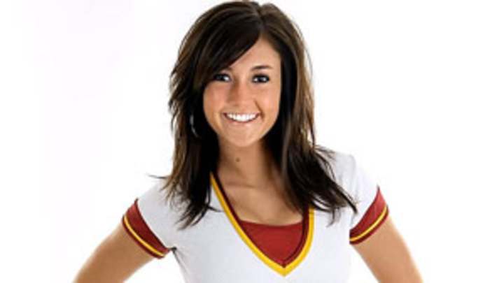 Cheerleader of the Week: Minnesota's Chelsie