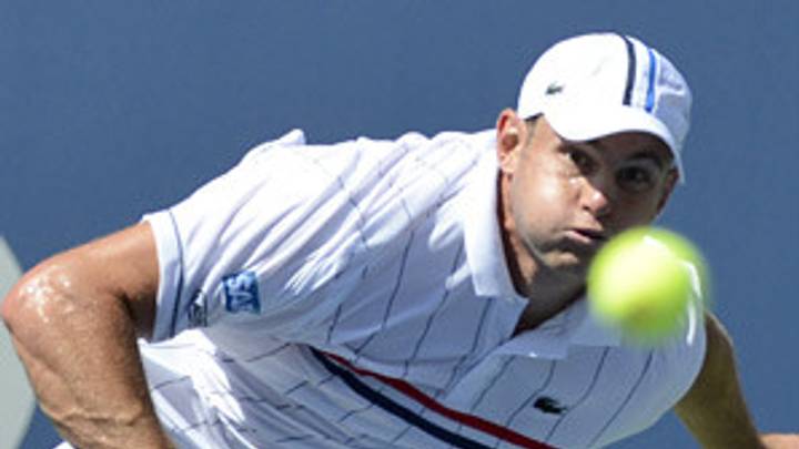 Former champs Roddick, Venus reach second round at U.S. Open Former champs Roddick, Venus reach second round at U.S. Open