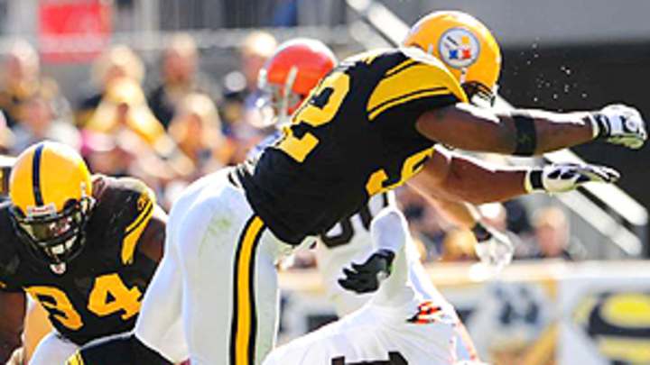 NFL Midseason Report: 2010