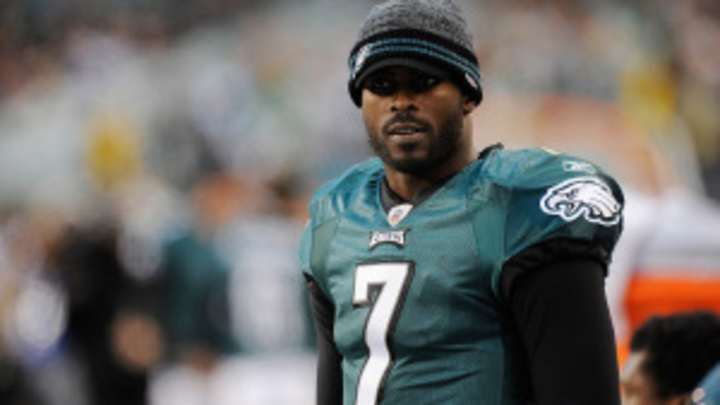 Michael Vick launches clothing line, will donate portion of profits to Boys & Girls Club